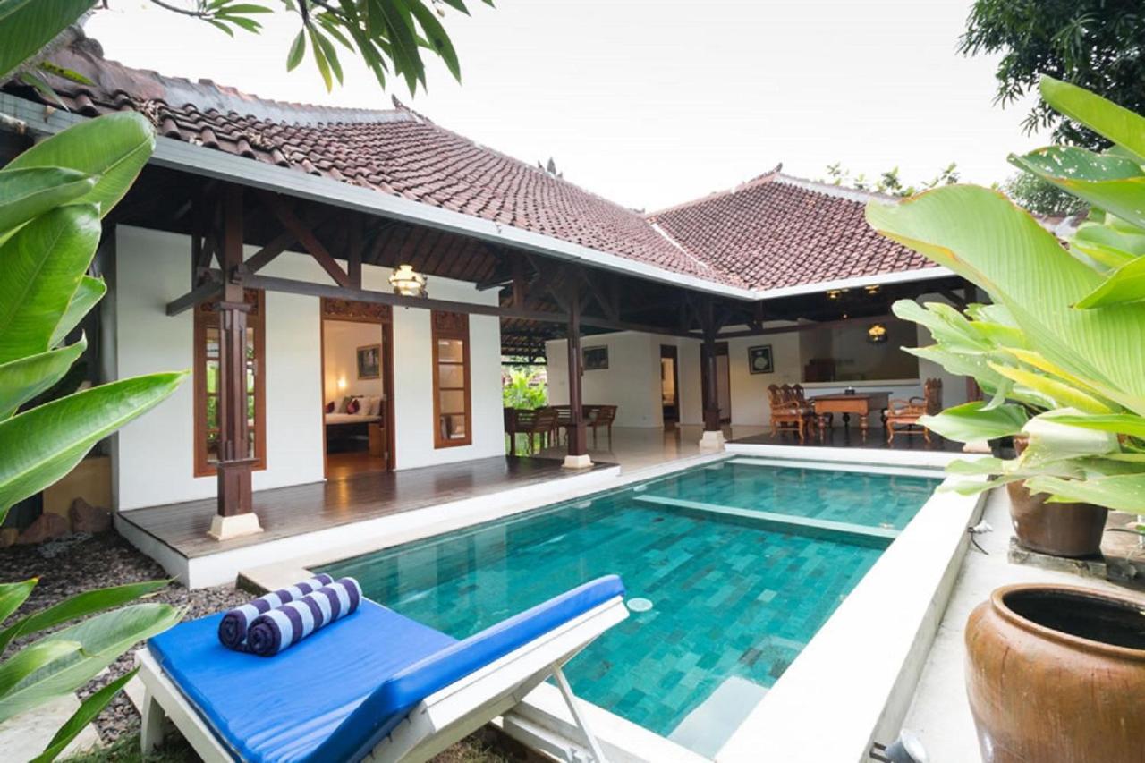 Bali Royal Heritage Villa Seminyak  Luaran gambar