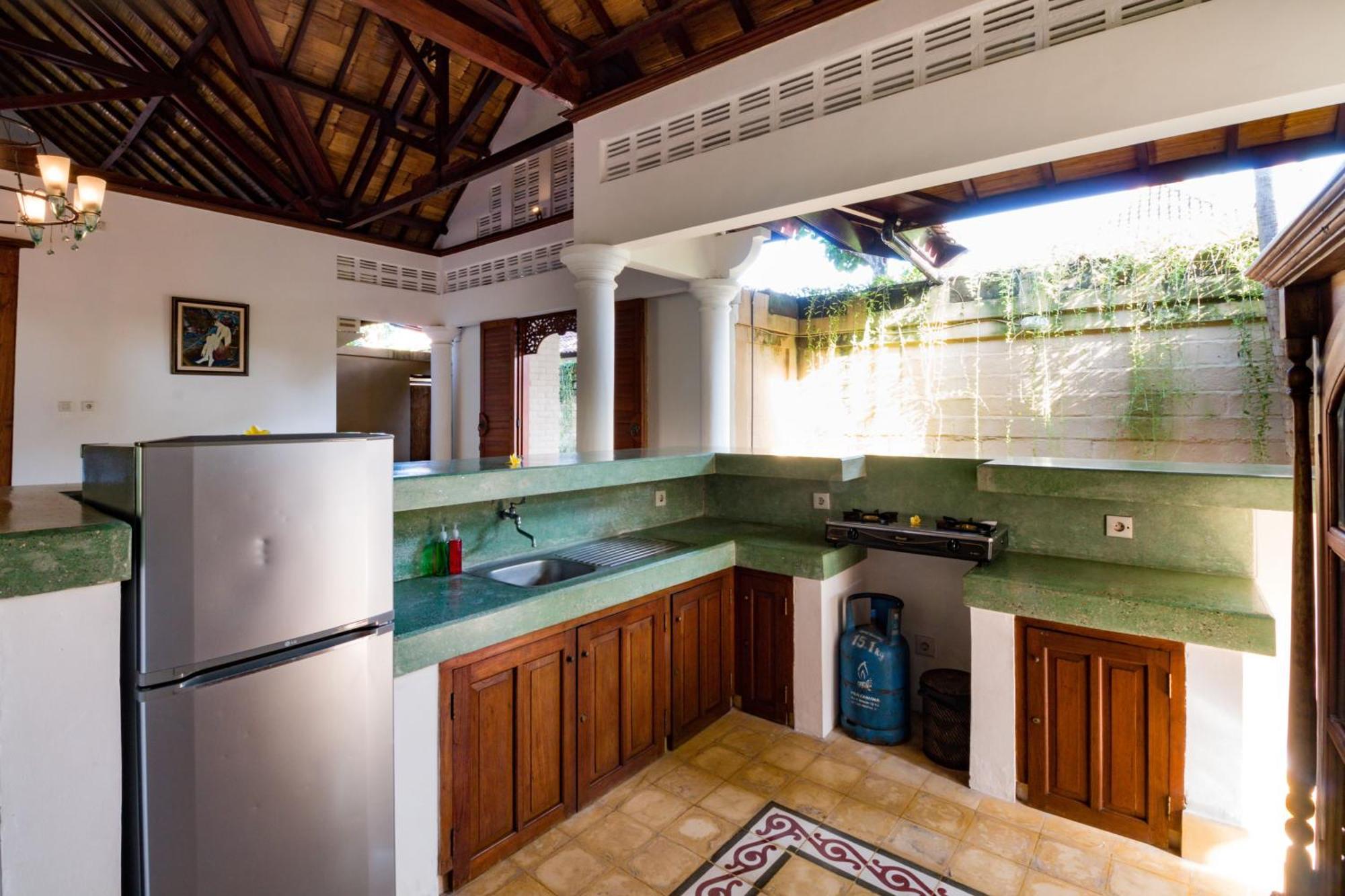 Bali Royal Heritage Villa Seminyak  Luaran gambar