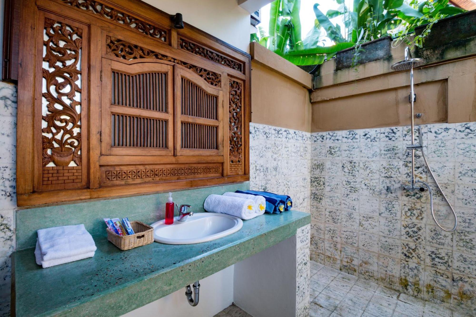 Bali Royal Heritage Villa Seminyak  Luaran gambar