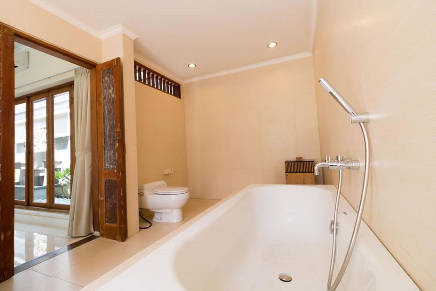 Bali Royal Heritage Villa Seminyak  Luaran gambar