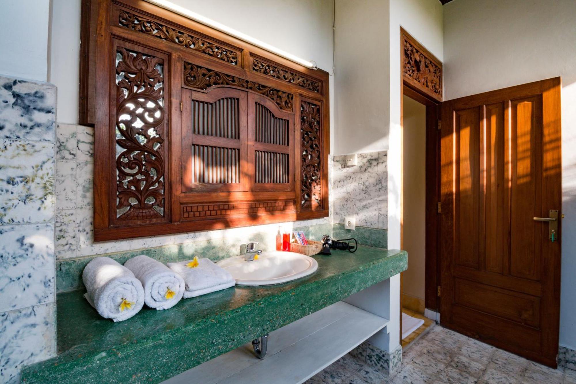 Bali Royal Heritage Villa Seminyak  Luaran gambar