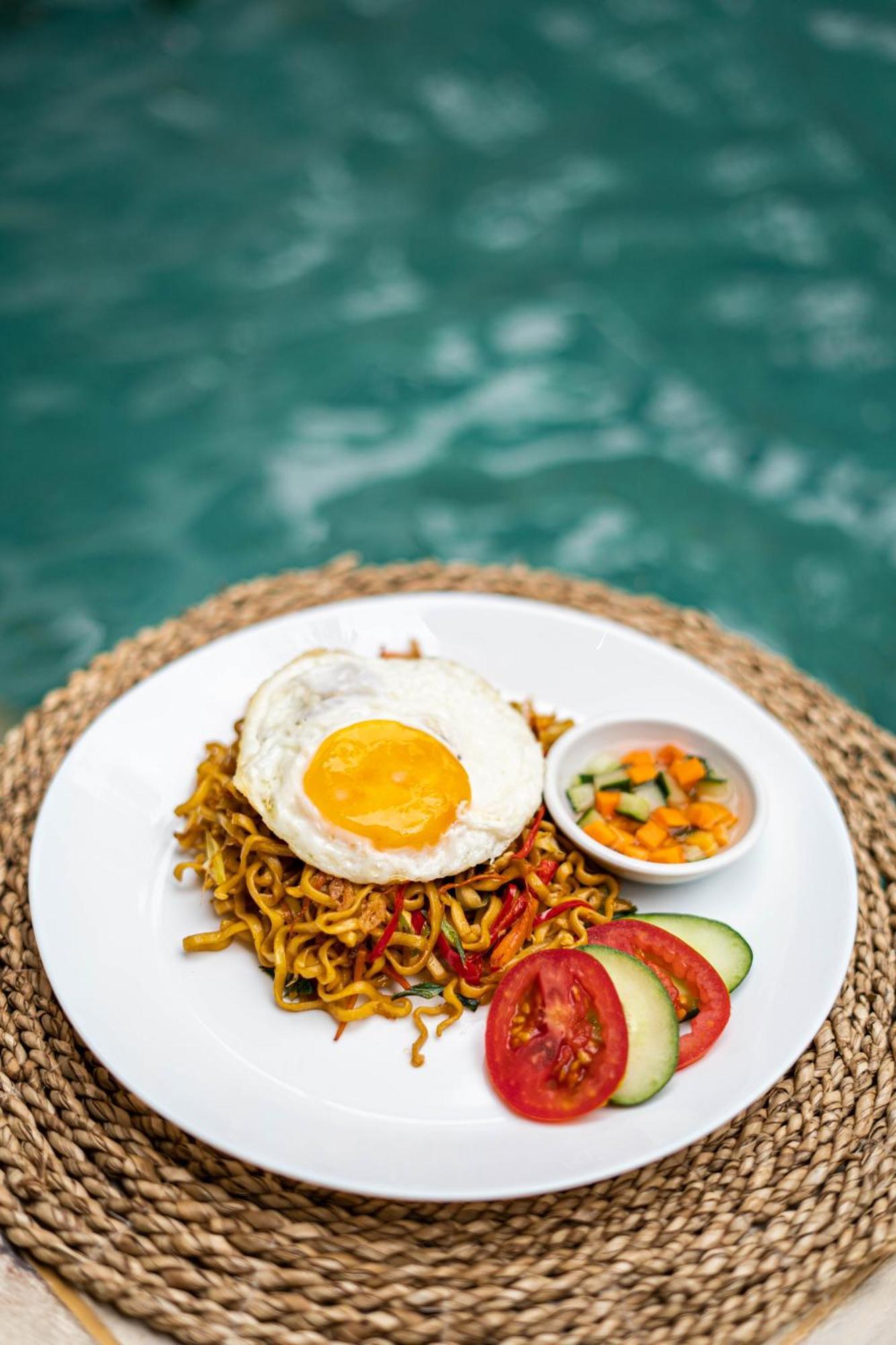 Bali Royal Heritage Villa Seminyak  Luaran gambar